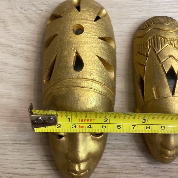 Small African Goddess‎ Masks - Picture 8 of 9